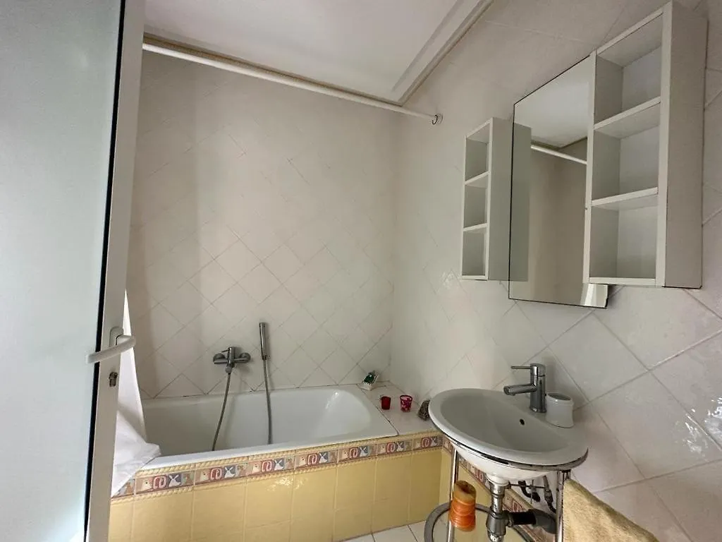 Hébergement de vacances Villa Loft Soukra Avec Piscine à Sukrah