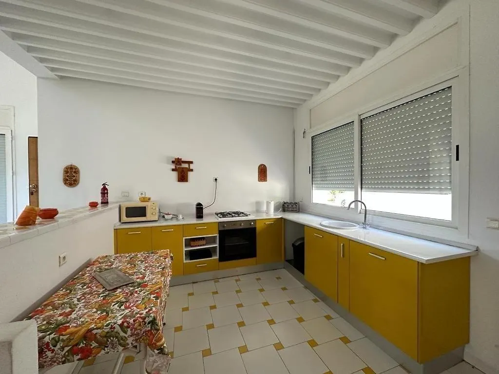 Villa Loft Soukra Avec Piscine à Sukrah